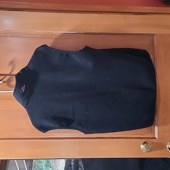 Fleece vest EUC - Picture 5 of 6